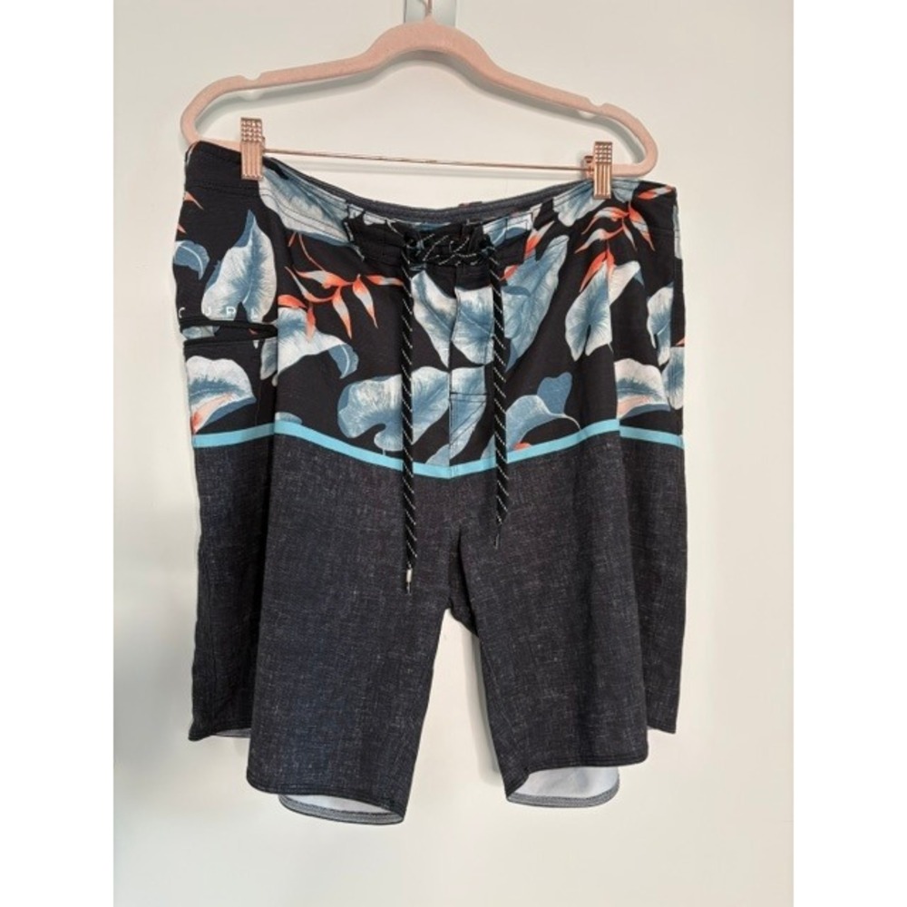 Rip Curl Mirage Mens Board Shorts Size 36 Tropical Floral Black Blue Swim Trunks